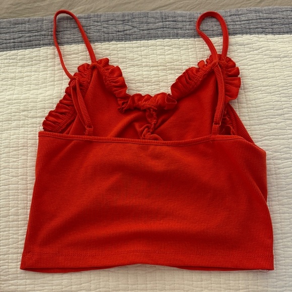 Red ribbed cropped top - Picture 3 of 5